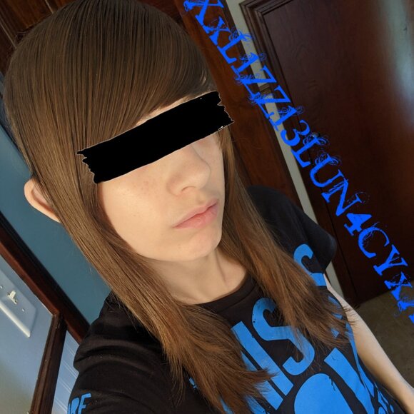 Meet your Posher, Lizzie - Picture 6 of 12